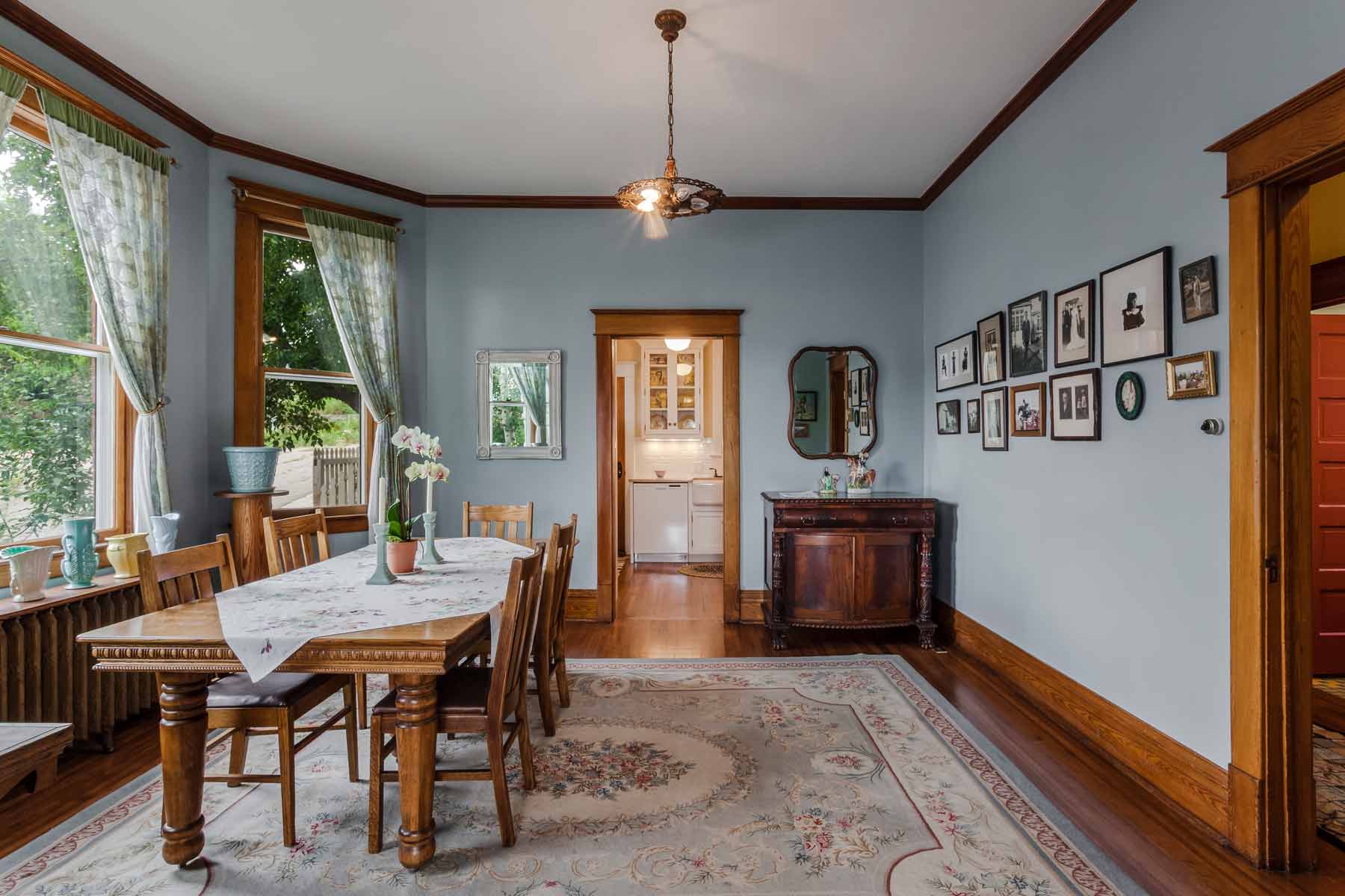 What Colors Make A Room Look Bigger