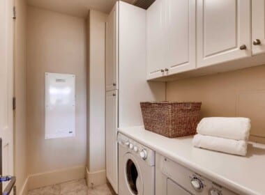 1301-Canyon-Blvd-202-Boulder-large-025-53-Laundry-Room-1500x1000-72dpi