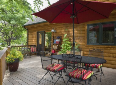 Back-Deck-Dining