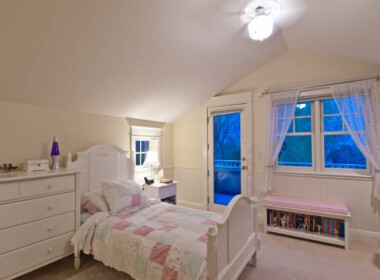 Bedroom-3_7705525152_l