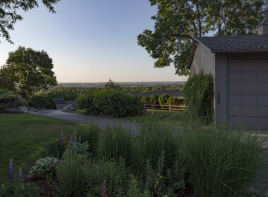 Gardens-Carport