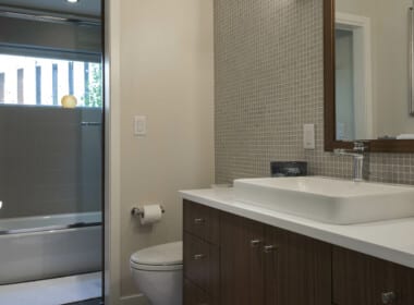Lower-Bath3