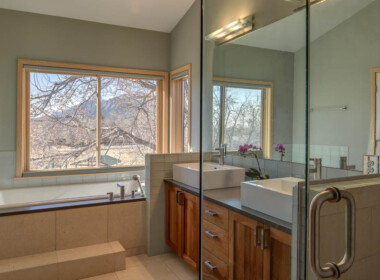 Master-Bathroom_8572067941_l