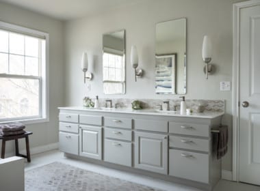 4903 Fountain St Master Bath2