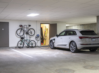Garage Parking-Storage
