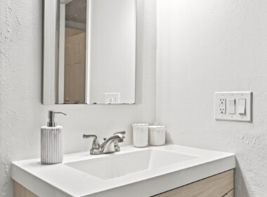 1111MaxwellAve#122_web-14
