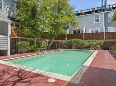1111MaxwellAve#122_web-16