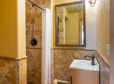 541arapahoeavenue-22